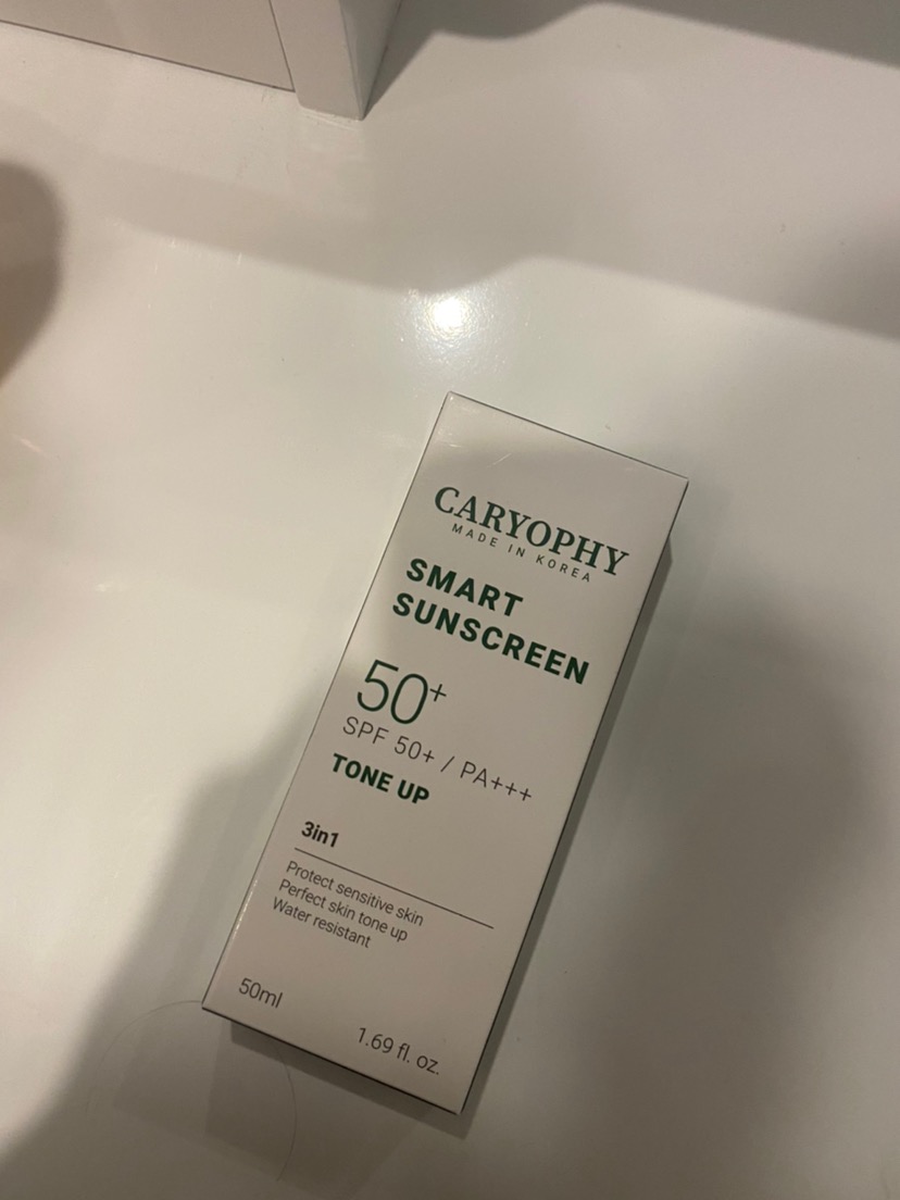 Kem Chống Nắng Nâng Tone Caryophy Smart Sunscreen SPF50+ PA+++ - Bảo Vệ Da, Giảm Mụn, Che Phủ Tự Nhiên, Dung Tích 50ml
