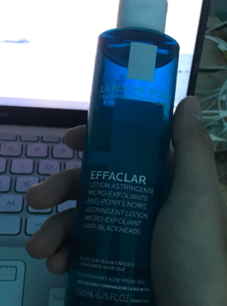 Nước Hoa Hồng La Roche Posay Effaclar - Toner Dành Cho Da Dầu Mụn, Làm Sạch Và Thu Nhỏ Lỗ Chân Lông 200ml