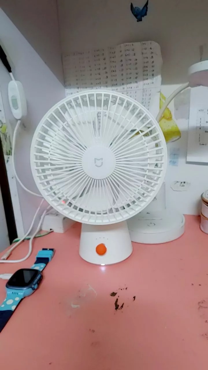 Quạt Tích Điện Mini Để Bàn Xiaomi Mijia ZMYDFS01DM - 4 Tốc Độ Gió, Pin 4000mAh, Thiết Kế Nhỏ Gọn, Động Cơ DC êm ái