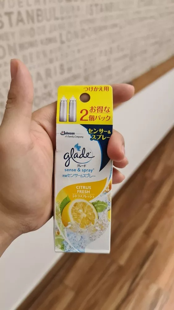 Tinh Dầu Thay Thế Máy Xịt Thơm Phòng Glade Nhật Bản - Hương Chanh, Hoa, Hoa Hồng & Táo - Không Độc Hại, Lưu Giữ Hương Lâu