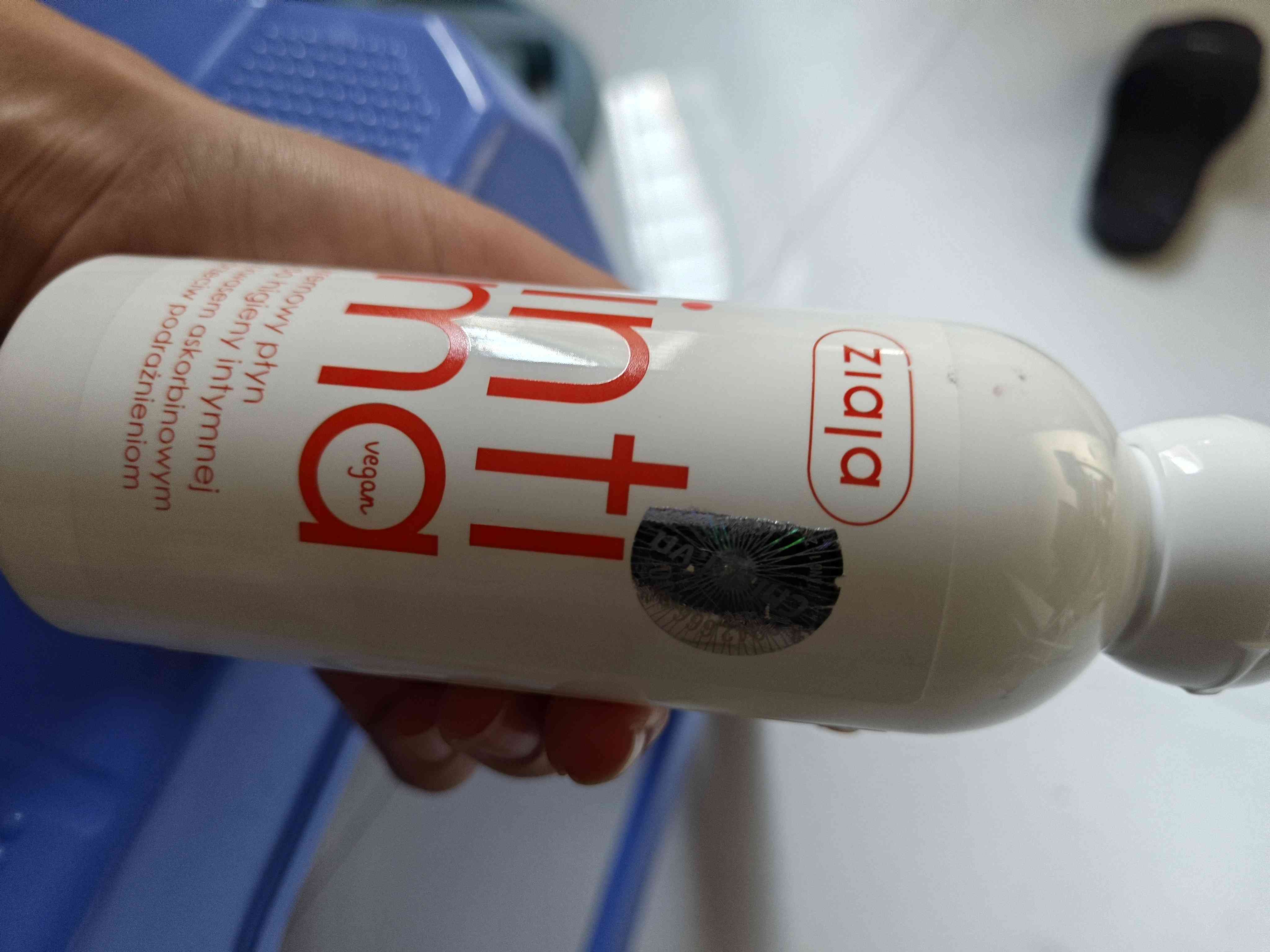 Dung dịch vệ sinh phụ nữ Intima Ziaja 200ml - Chăm sóc chuyên sâu, cân bằng pH, hỗ trợ cải thiện sức khỏe vùng kín 4 tác động