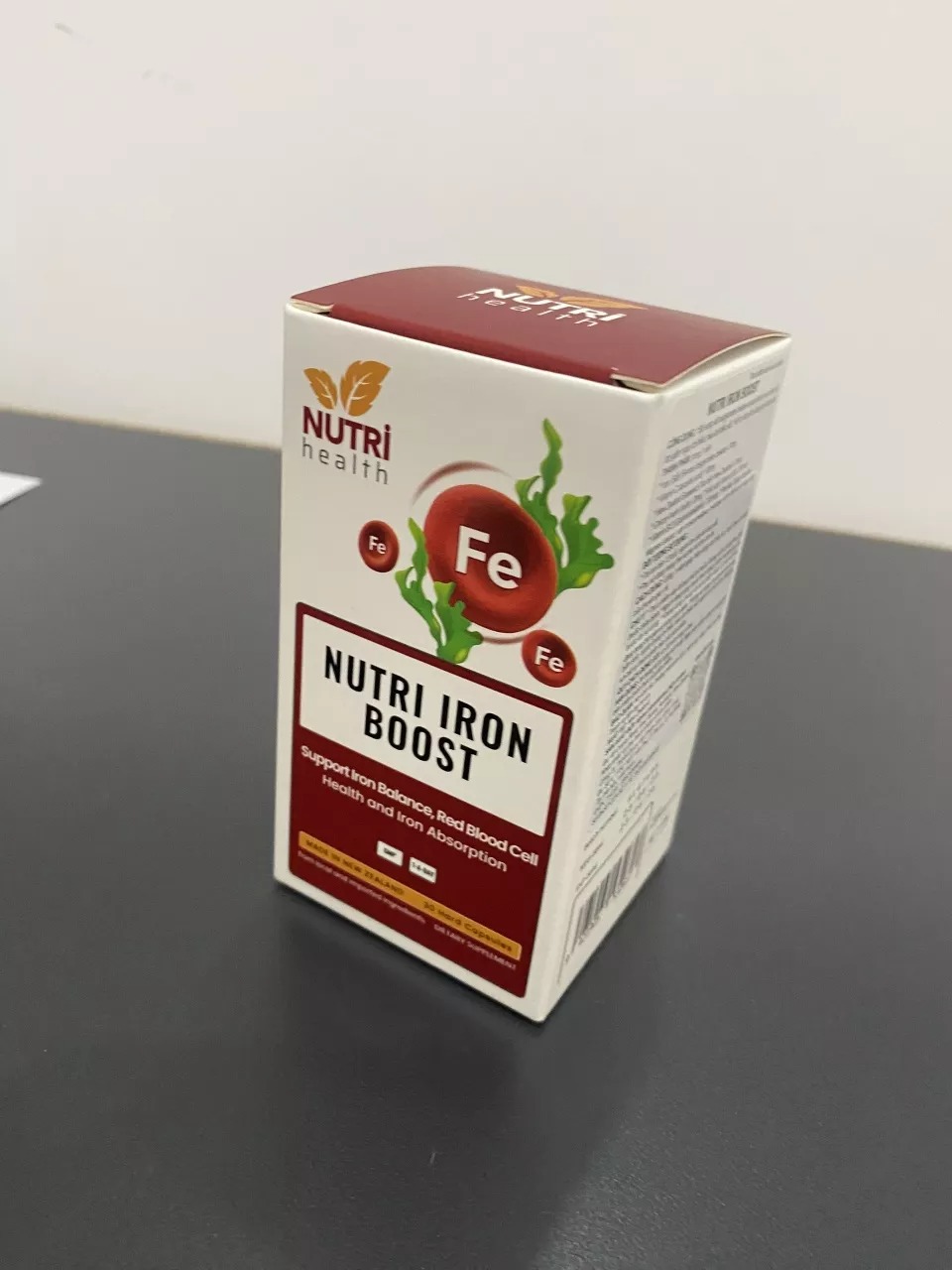 Viên uống bổ sung sắt hữu cơ Nutri Iron Boost - Hỗ trợ tạo hồng cầu từ tảo biển, dễ hấp thu, an toàn cho phụ nữ mang thai và cho con bú