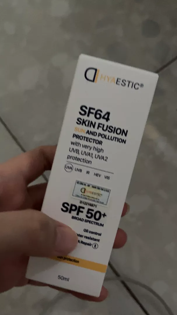Kem Chống Nắng Hyaestic SF64 Skin Fusion SPF50+ - Bảo Vệ Da Tối Đa Trước Tia UV và Ô Nhiễm, Phù Hợp Mọi Loại Da 50ml
