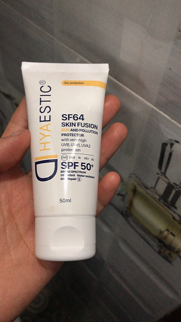 Kem Chống Nắng Hyaestic SF64 Skin Fusion SPF50+ - Bảo Vệ Da Tối Đa Trước Tia UV và Ô Nhiễm, Phù Hợp Mọi Loại Da 50ml