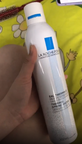 Xịt Khoáng La Roche Posay Thermal Spring Water 300ml - Giúp Làm Dịu Da, Cung Cấp Độ Ẩm Cho Tất Cả Các Loại Da