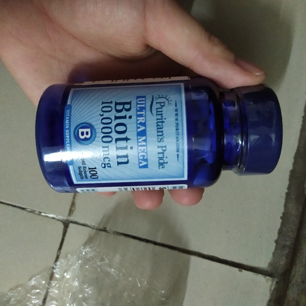 (Xách tay) Viên uống Biotin Ultra Mega 10,000mcg Puritan's Pride - Hỗ trợ giảm rụng tóc, đẹp da, tăng cường sức khỏe cho tóc và da 100 viên Mỹ chính hãng