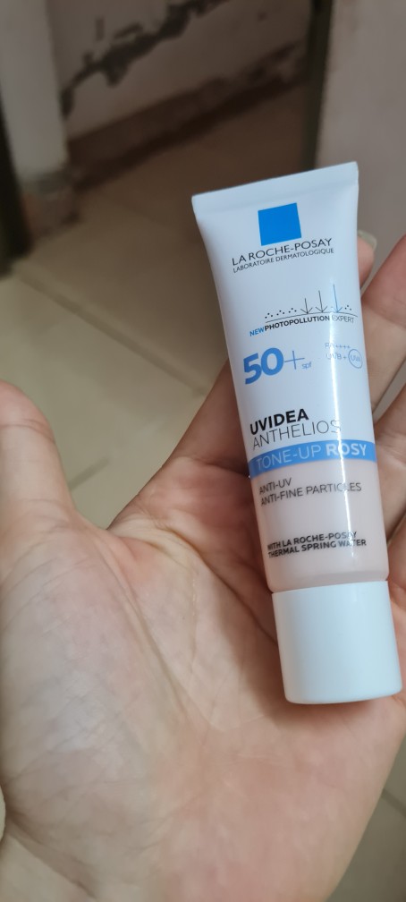 Kem Chống Nắng Nâng Tone La Roche-Posay Uvidea Anthelios Rosy SPF50+ - Cải Thiện Sắc Tố Da, Sáng Mịn, Chống Nắng Hiệu Quả