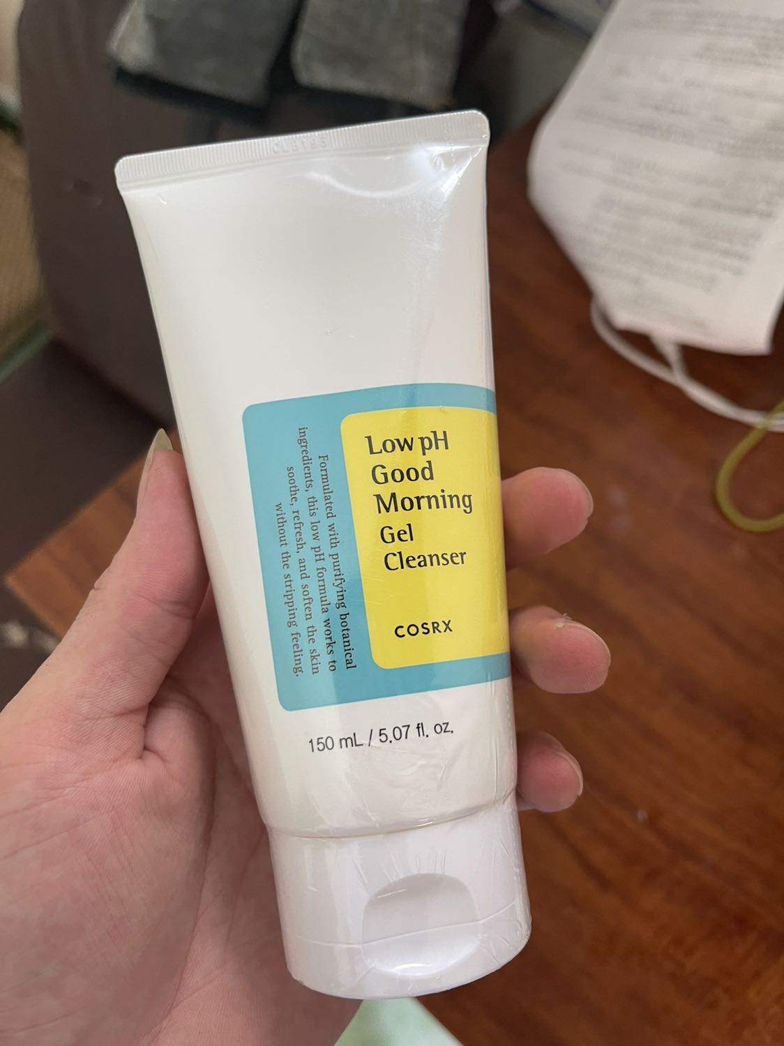 Sữa Rửa Mặt Cosrx Low pH Good Morning Gel Cleanser 150ml - Gel Chăm Sóc Da Dịu Nhẹ, Phù Hợp Mọi Loại Da, Chứa BHA và Tràm Trà