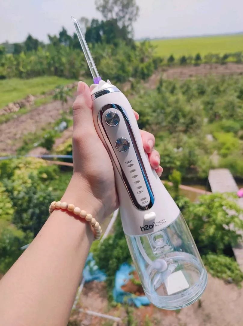 Máy tăm nước cầm tay H2ofloss HF6P phiên bản mới - Thiết bị chăm sóc răng miệng với 5 chế độ áp lực, chống nước IPX7, pin 2500mAh