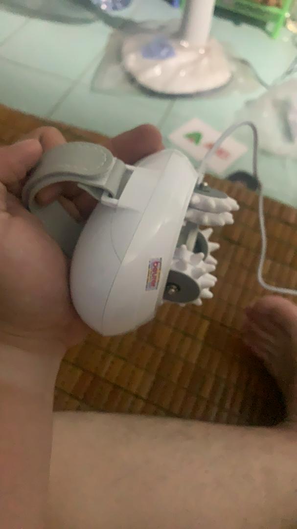 Máy Massage Cầm Tay Beurer CM50 - Xoa Bóp Làm Săn Chắc Da Vùng Cellulite - Thiết Bị Chăm Sóc Sức Khỏe Tiện Dụng