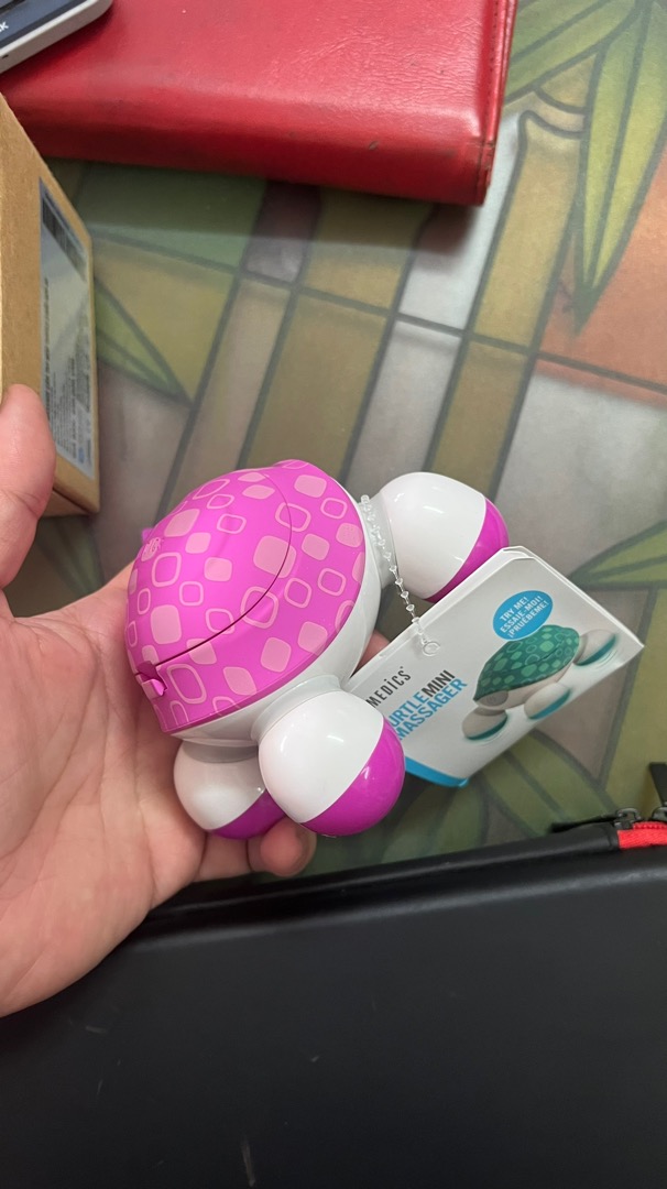 Máy Massage Cầm Tay Mini Turtle Homedics NOV-60 - Thiết Kế Không Dây, 3 Đầu Massage Tiện Lợi Cho Cơ Thể, Giải Tỏa Căng Thẳng
