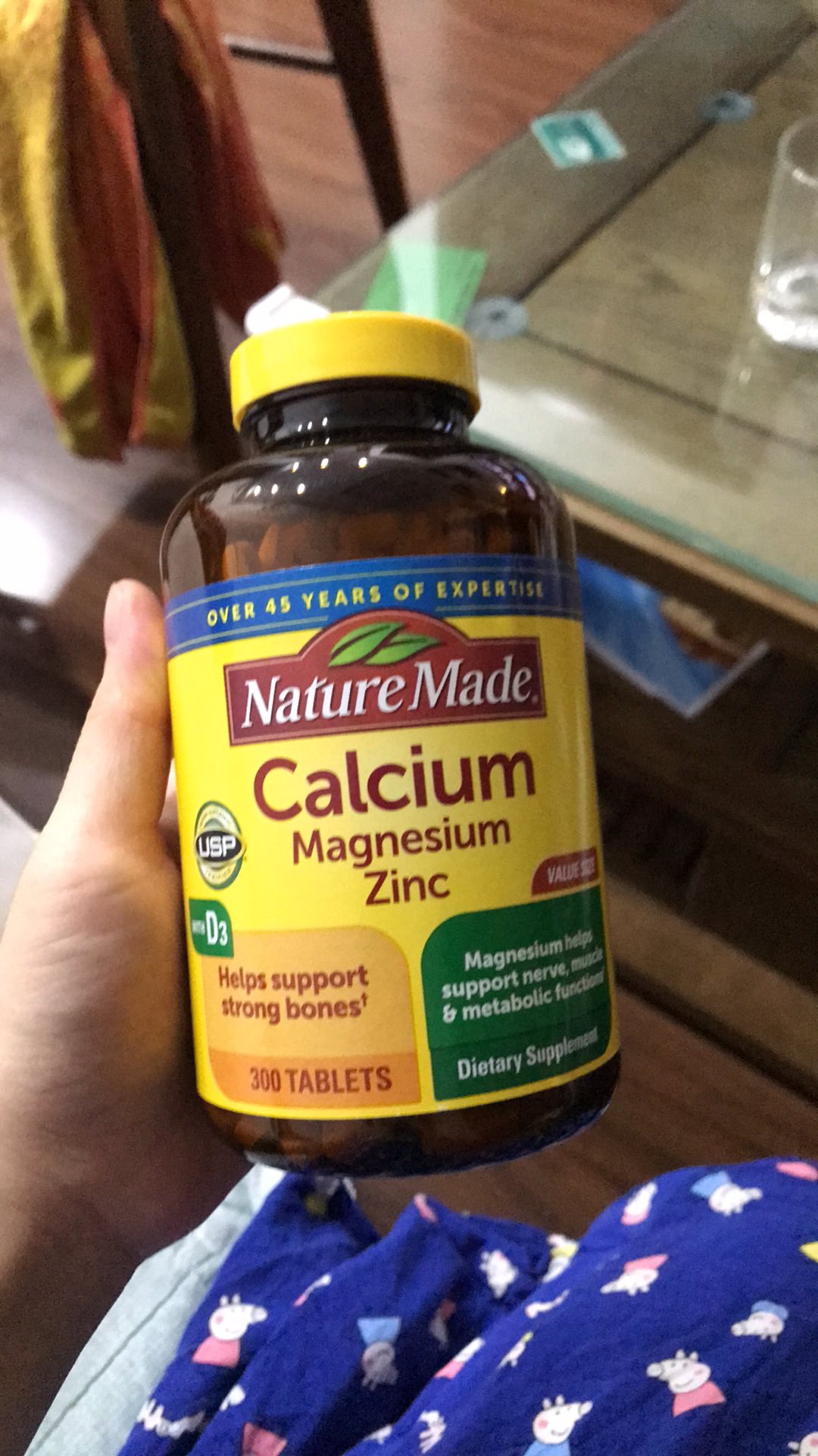 Viên uống Nature Made Calcium Magnesium Zinc With Vitamin D3 - Bổ sung Canxi, Magiê, Kẽm, Vitamin D3 300 viên cho sức khỏe xương khớp