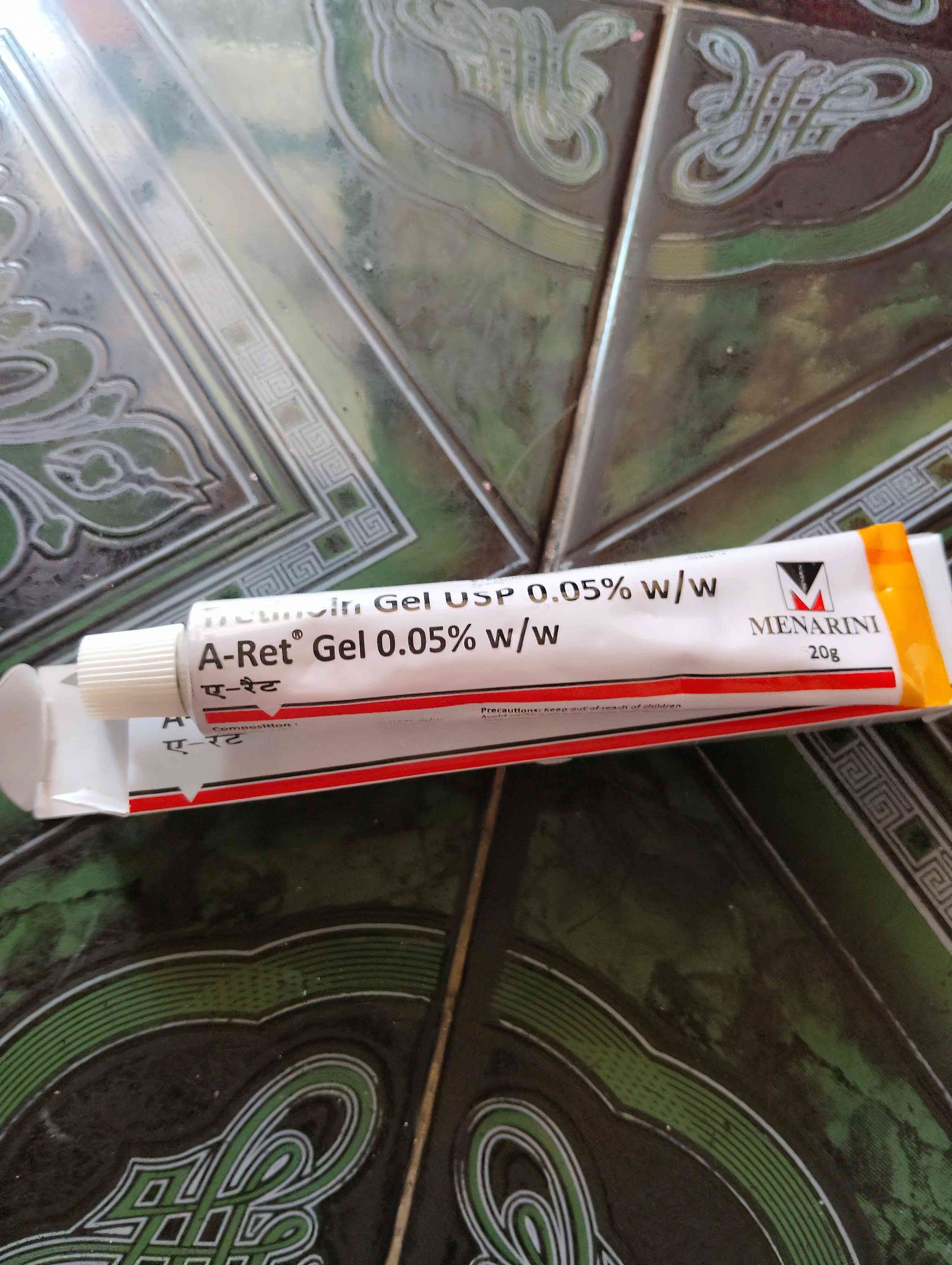 Kem Trị Mụn Tre Gel USP Aret 0.05% - Hỗ Trợ Giảm Mụn, Ngăn Ngừa Sẹo và Trẻ Hóa Da 20g
