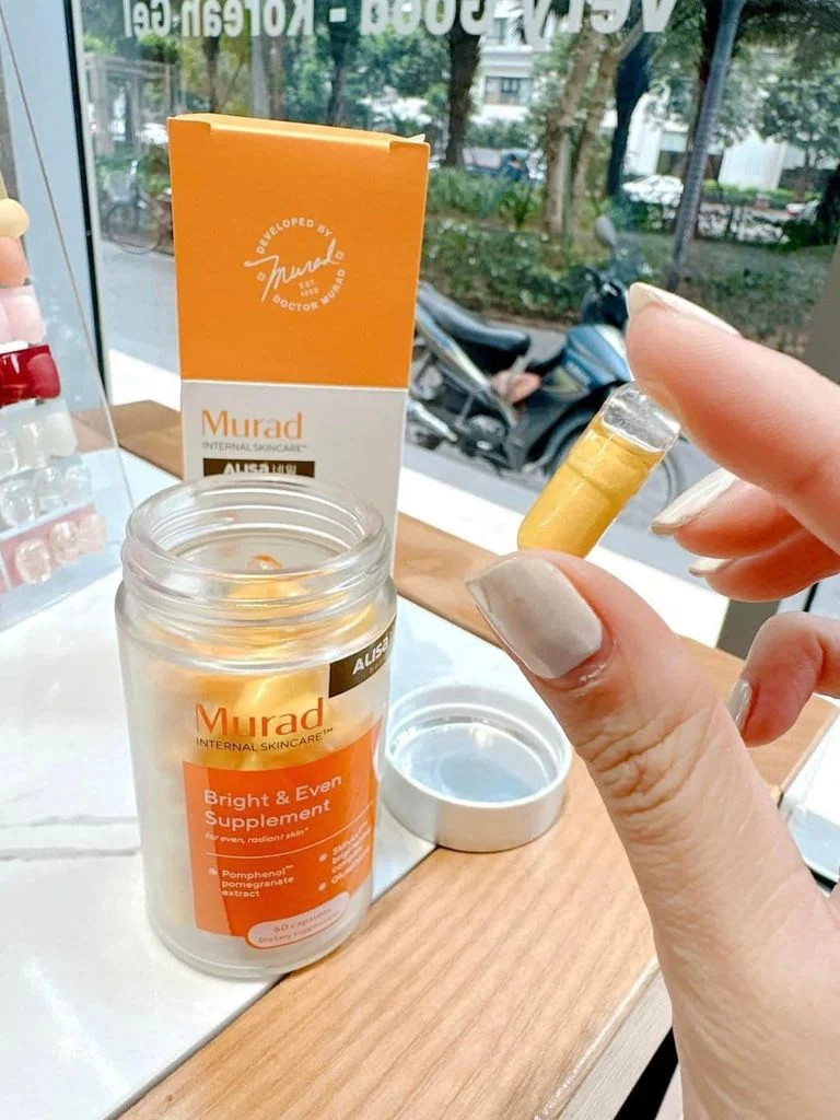 Viên uống chống nắng Murad Bright & Even 60 viên - Hỗ trợ bảo vệ da, làm sáng và trẻ hóa làn da từ quả lựu đỏ Mỹ