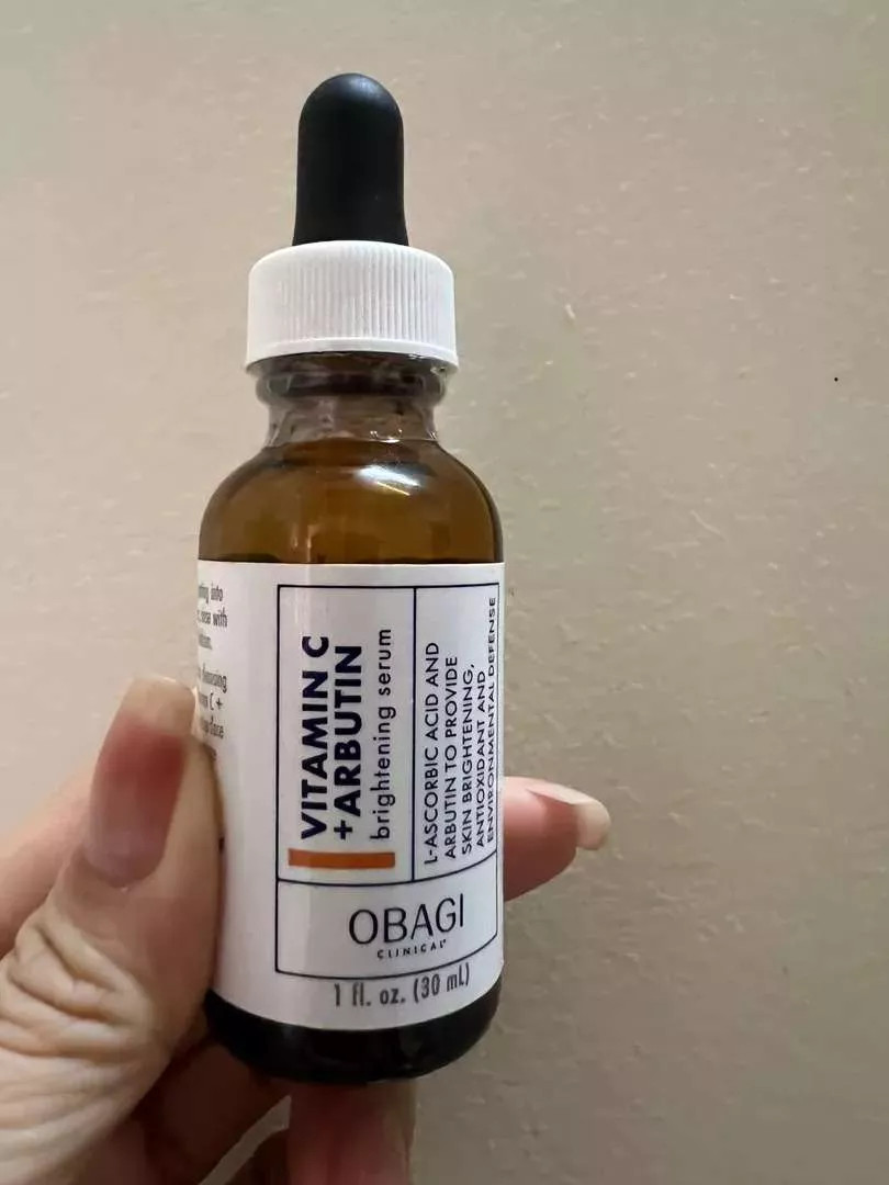 Serum Dưỡng Trắng Da OBAGI CLINICAL Vitamin C + Arbutin 30ml - Giải Pháp Làm Sáng Da, Chống Lão Hóa, Phù Hợp Với Mọi Loại Da