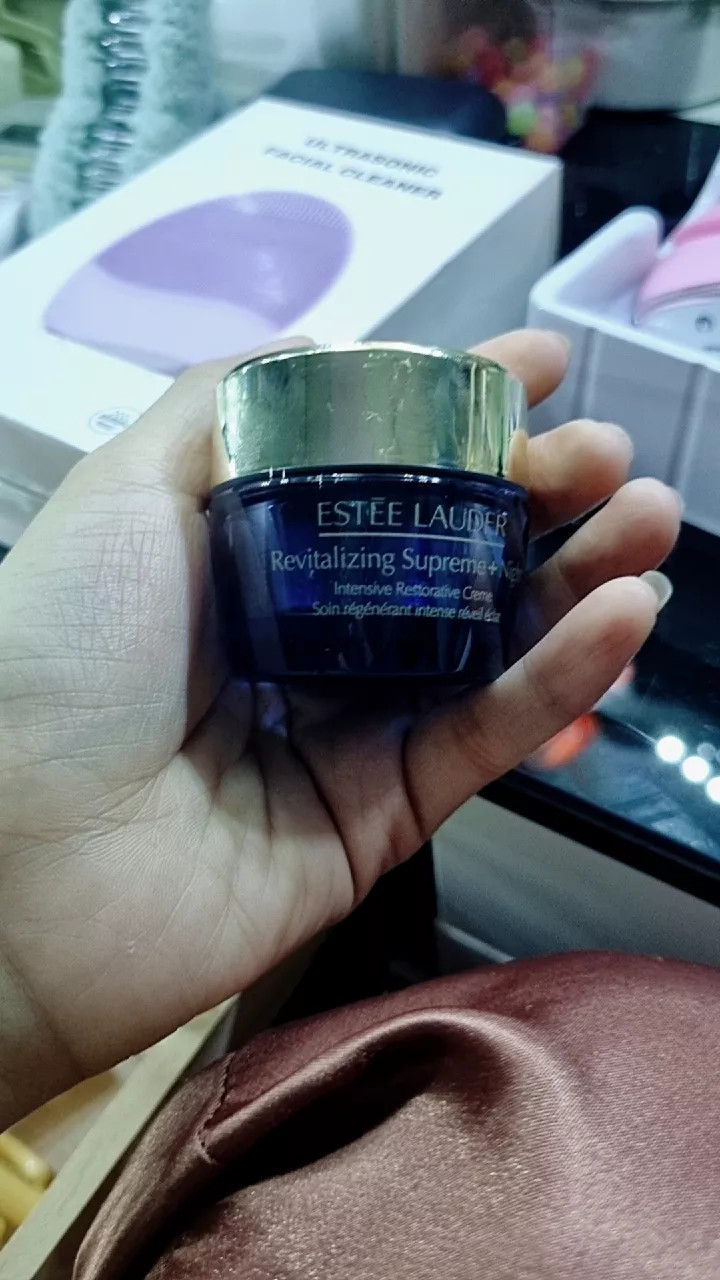 Kem Dưỡng Ẩm Ban Đêm Estee Lauder Revitalizing Supreme+ Night 50ml - Tái Tạo Da, Chống Lão Hóa, Dưỡng Ẩm Sâu, Phù Hợp Tất Cả Loại Da
