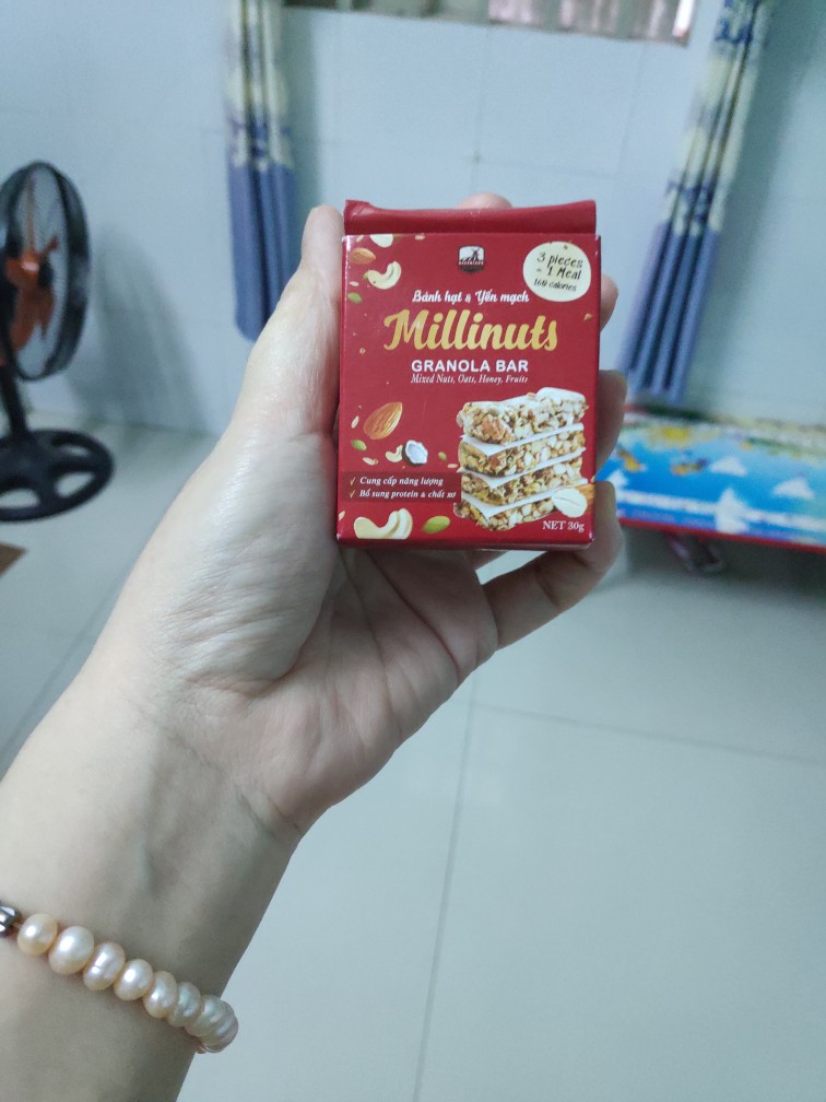 Bánh Ngũ Cốc Ăn Kiêng Granola Bar Millinuts - Thanh Dinh Dưỡng Hương Vị Từ Hạt Và Trái Cây, Chế Độ Ăn Healthy, Không Đường