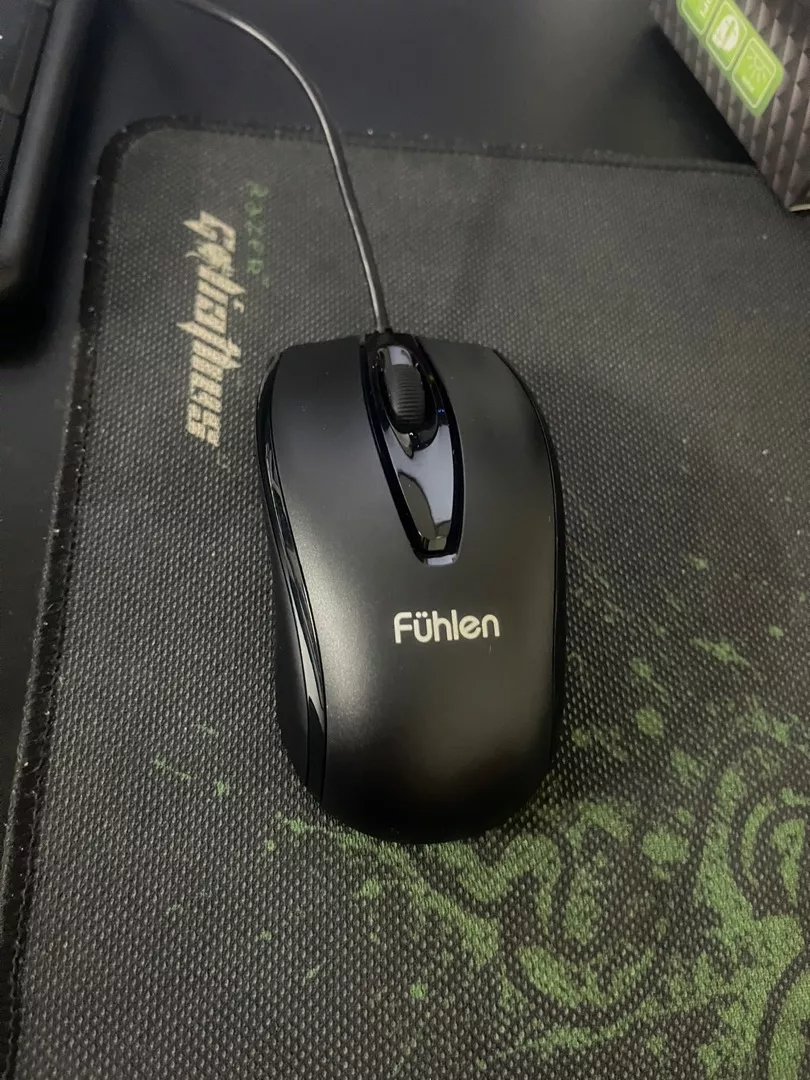 Chuột máy tính có dây Fuhlen L102 - Thiết kế Ergonomic, độ phân giải 1000 DPI, phù hợp cho game thủ và công việc văn phòng