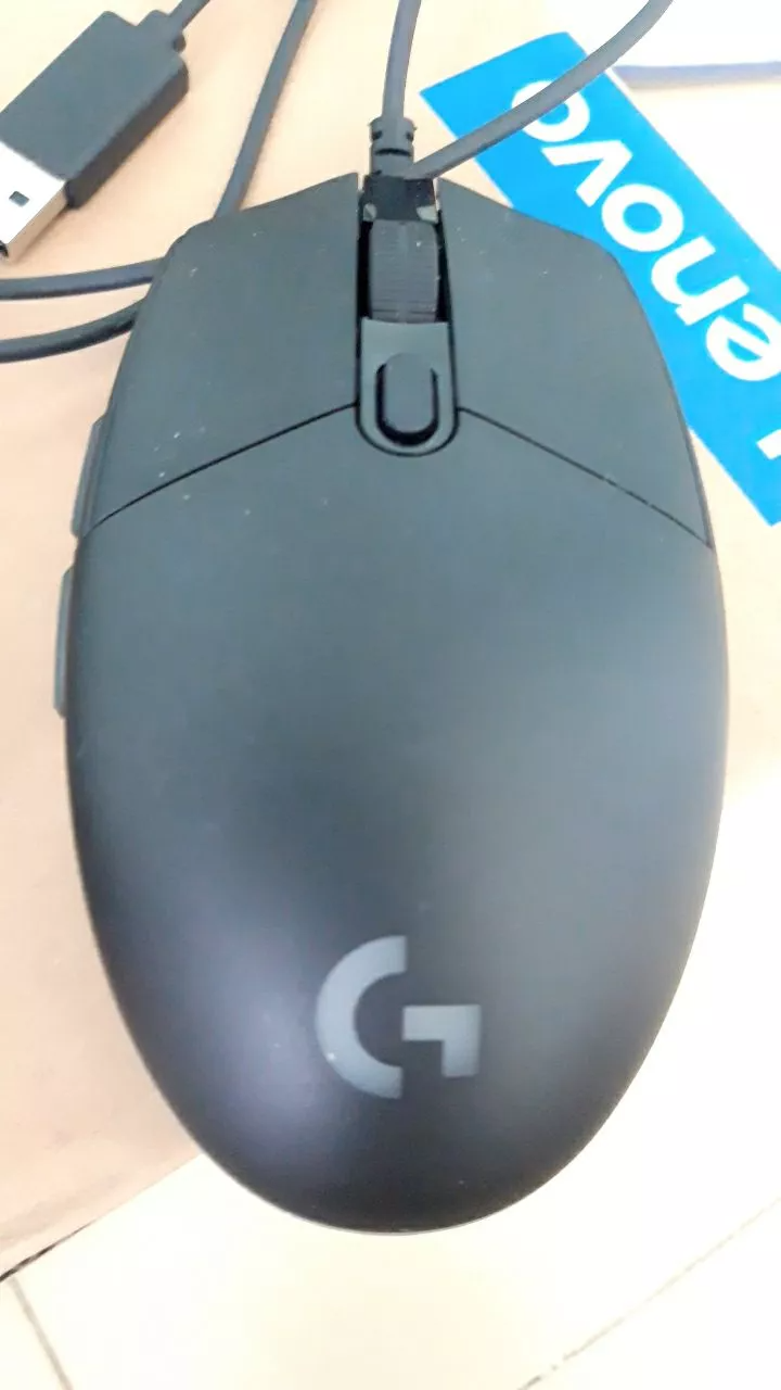 Chuột Gaming Có Dây Logitech G203 Lightsync RGB - Cảm Biến Tùy Chỉnh 200-8000dpi, 16.8 Triệu Màu Sắc, Thiết Kế Tiện Dụng