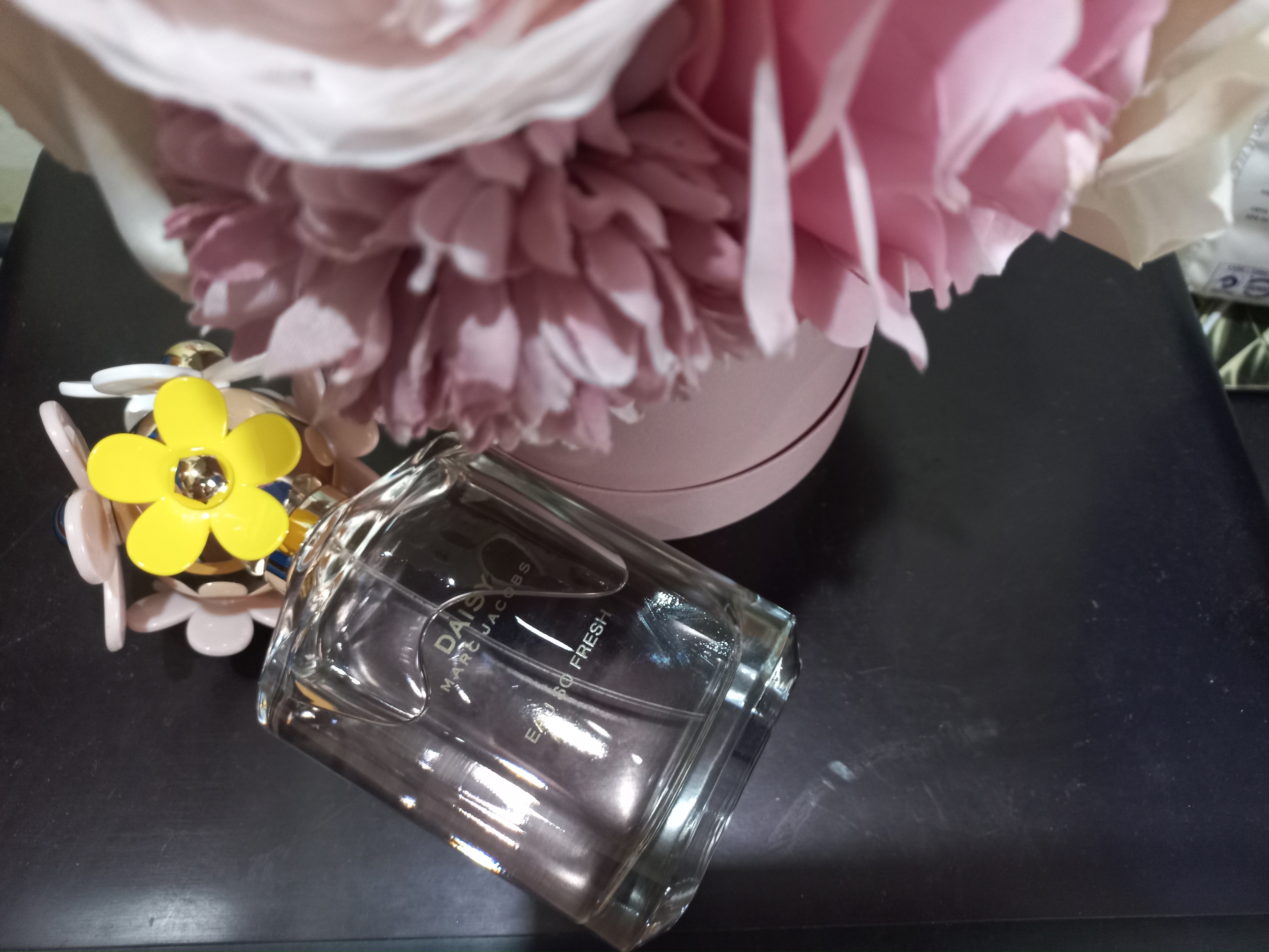 Nước hoa nữ Marc Jacobs Daisy Eau So Fresh EDT - Hương trái cây tươi mát, Dịu dàng, Trẻ trung - Quà tặng cho nàng yêu thích phong cách nữ tính