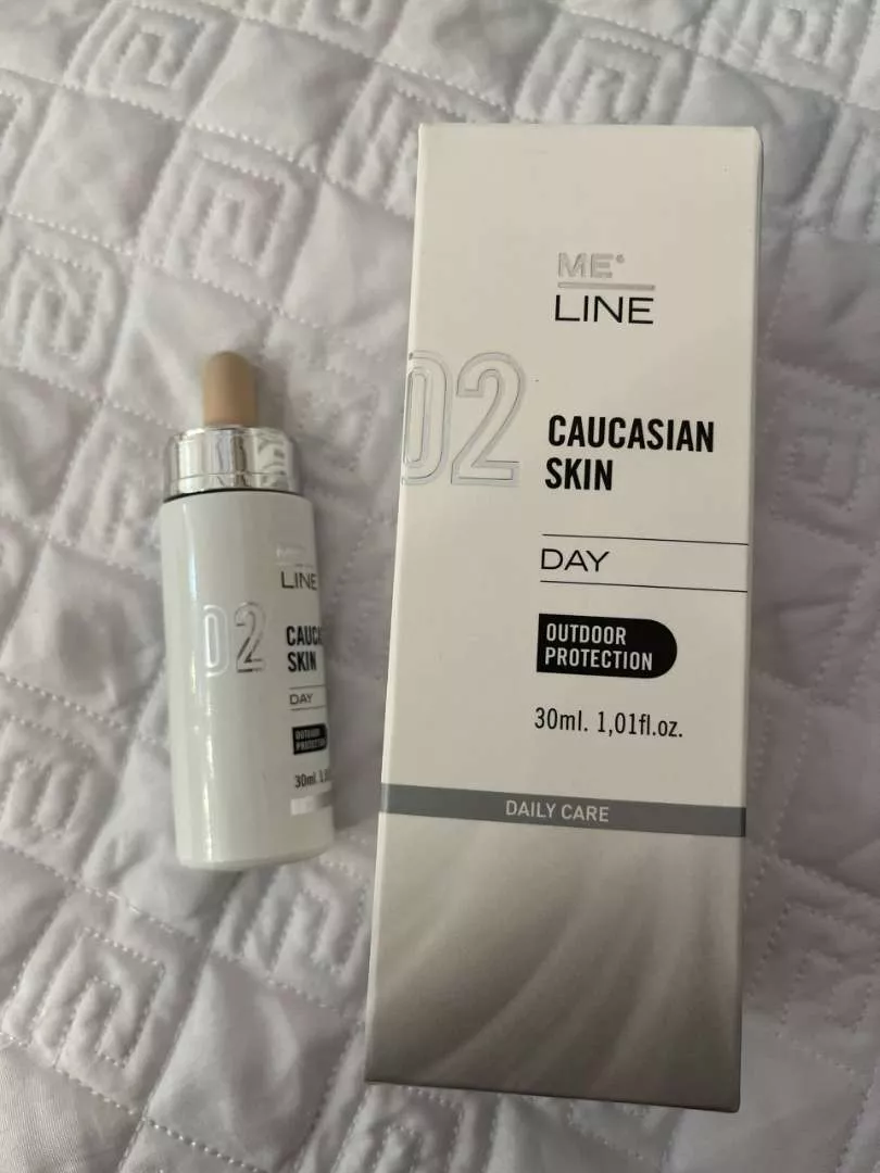 Serum Hỗ Trợ Cải Thiện Thâm Nám Innoaesthetics 02 Meline Caucasian Skin Day 30ml - Giúp Làm Sáng Da, Giảm Nếp Nhăn, Tái Tạo Collagen