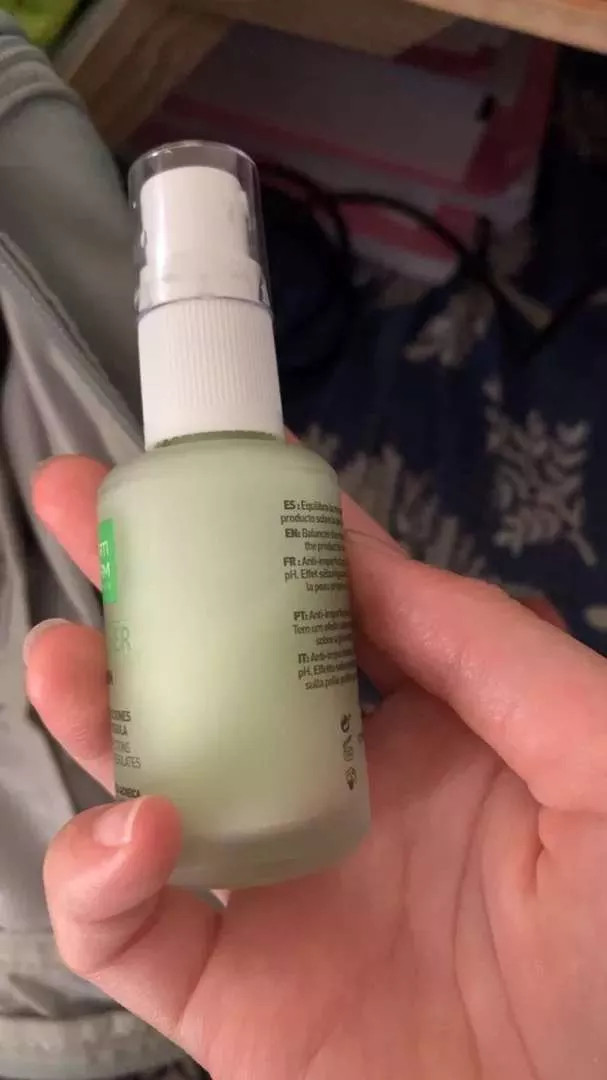 Tinh Chất Martiderm Acniover 30ml - Giảm Mụn, Kiểm Soát Nhờn, Dành Cho Da Dầu & Nhạy Cảm, Chứa Niacinamide & Prebiotics