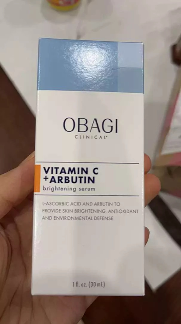 Serum Dưỡng Trắng Da OBAGI CLINICAL Vitamin C + Arbutin 30ml - Giải Pháp Làm Sáng Da, Chống Lão Hóa, Phù Hợp Với Mọi Loại Da