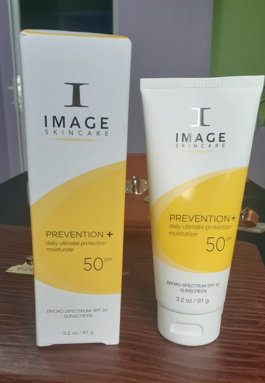 (Xách tay) Kem chống nắng Image Skincare Prevention+ Daily Ultimate SPF 50 dành cho da hỗn hợp - Bảo vệ và dưỡng ẩm hiệu quả chính hãng