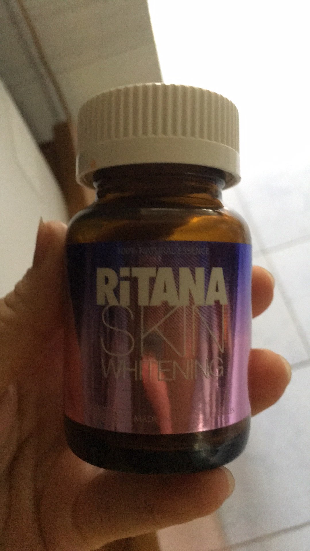 Viên uống hỗ trợ trắng da Ritana Skin Whitening - Sản phẩm công nghệ Mỹ, tinh chất tự nhiên giúp da trắng sáng, mờ sạm nám hiệu quả.