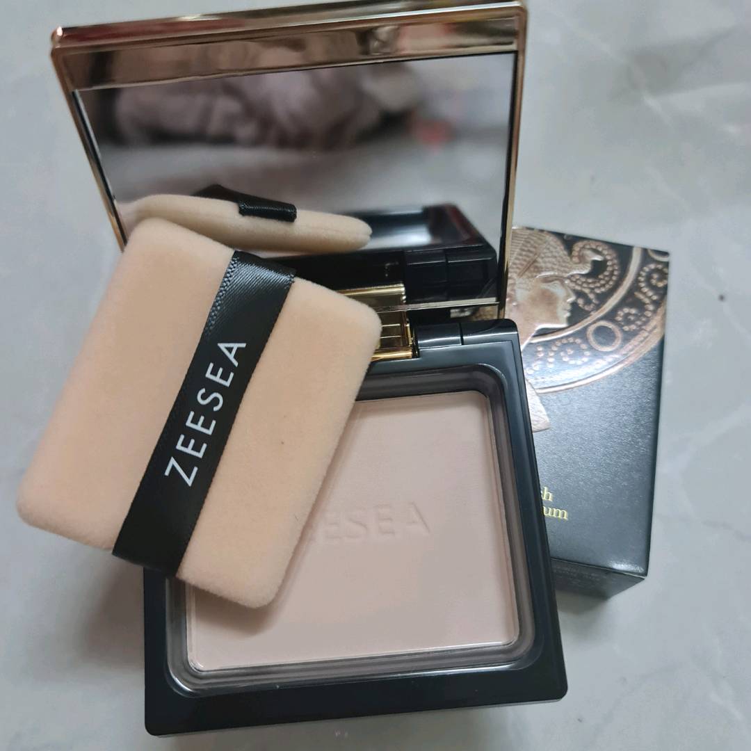 Phấn phủ kiềm dầu Zeesea chống thấm nước - Chất mịn tiệp da, độ che phủ tốt, bảo vệ lớp trang điểm suốt cả ngày