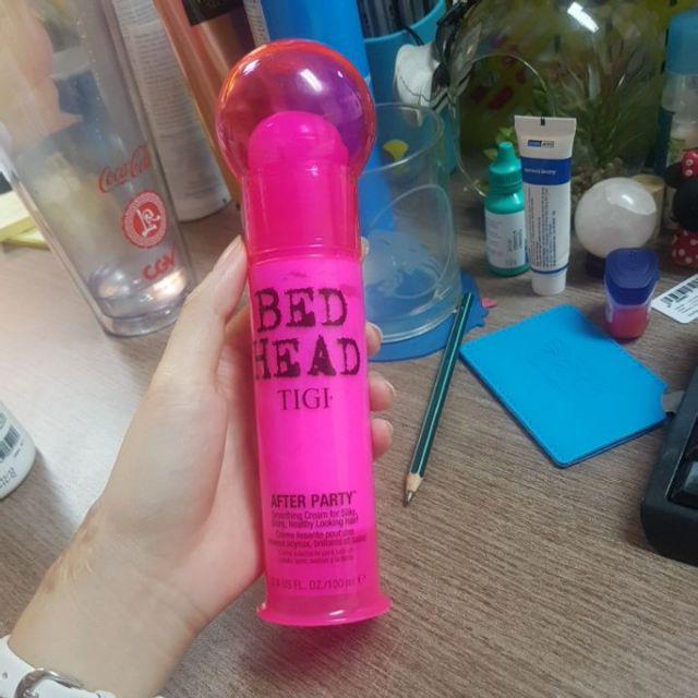 Kem Dưỡng Tóc Tigi Bed Head After Party Smoothing 100ml - Kiểm Soát Tóc Vểnh, Bóng Mượt, Chiết Xuất Thiên Nhiên