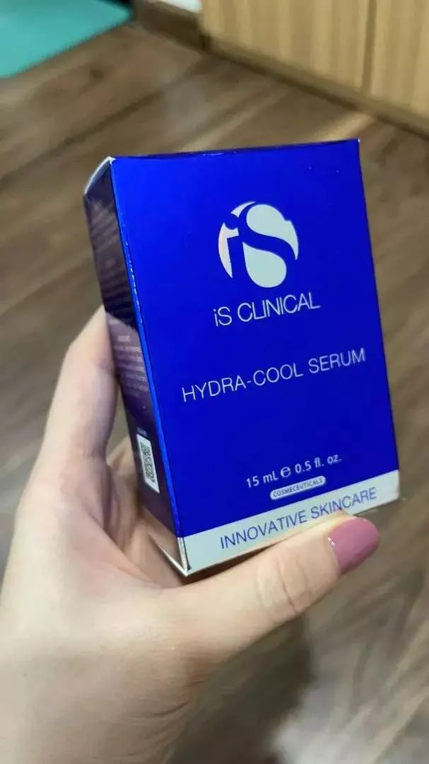 Serum Dưỡng Ẩm Và Phục Hồi iS Clinical Hydra Cool 30ml - Chăm Sóc Da, Cung Cấp Độ Ẩm, Phục Hồi Da Nhạy Cảm, Sản Phẩm Đáng Tin Cậy