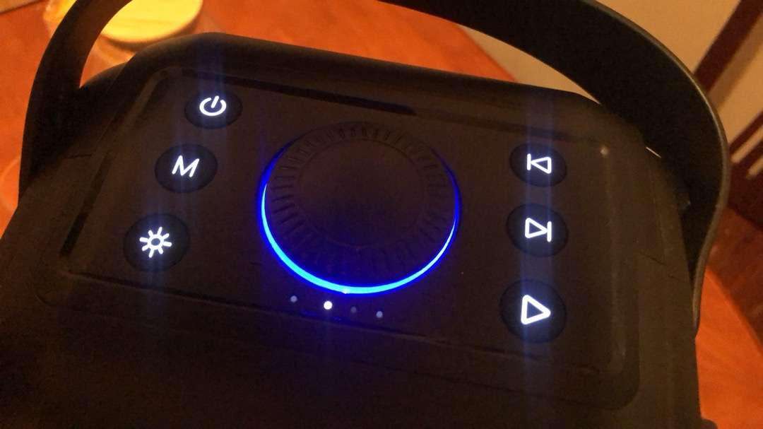 Loa karaoke bluetooth W-KING T9 với đèn LED RGB, kèm micro không dây - Âm thanh mạnh mẽ, thiết kế di động lý tưởng cho mọi bữa tiệc