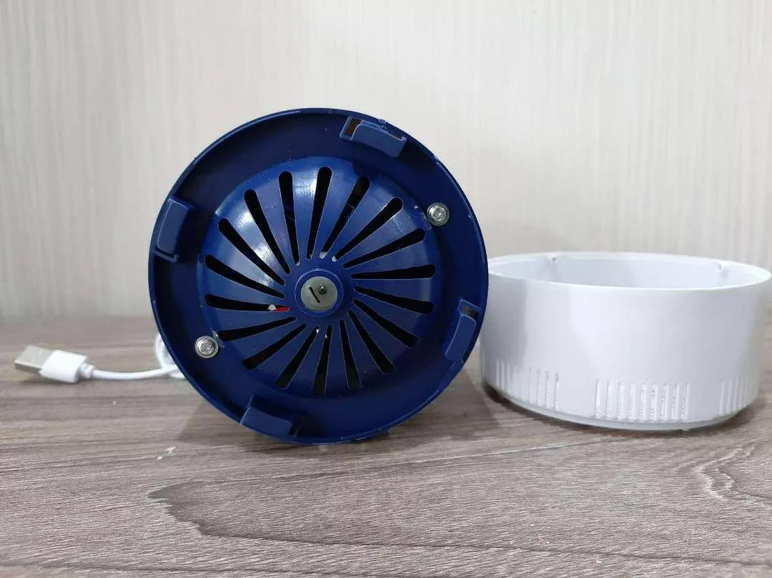 Máy Bắt Muỗi LED Công Nghệ Mới - Diệt Côn Trùng Thông Minh, Tiết Kiệm Năng Lượng, An Toàn Cho Gia Đình