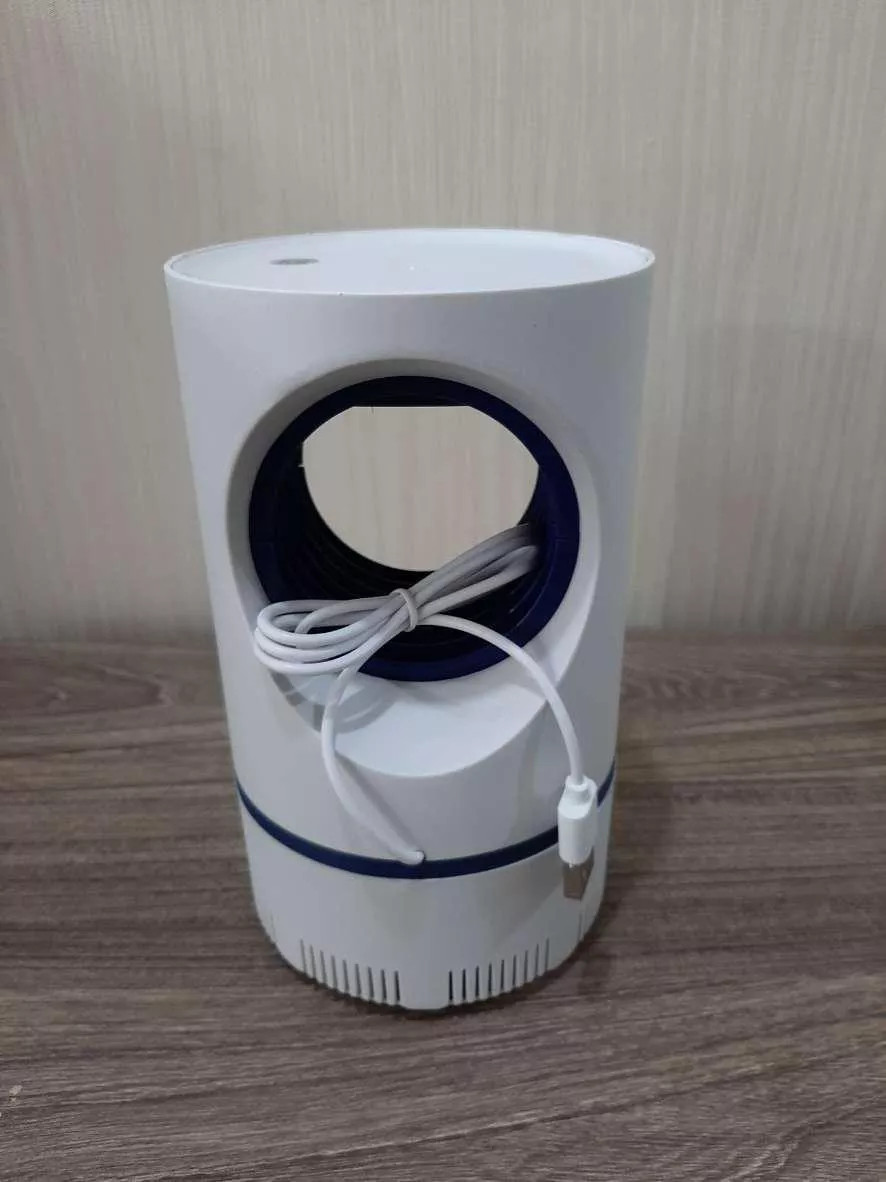 Máy Bắt Muỗi LED Công Nghệ Mới - Diệt Côn Trùng Thông Minh, Tiết Kiệm Năng Lượng, An Toàn Cho Gia Đình