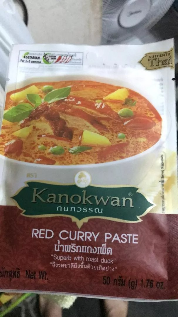 Combo 4 Gói Gia Vị Nấu Cà Ri Đỏ Kanokwan - Sốt Cà Ri Thái Lan Với Nước Cốt Dừa, Hương Vị Đậm Đà, Tiện Dụng 50g mỗi Gói
