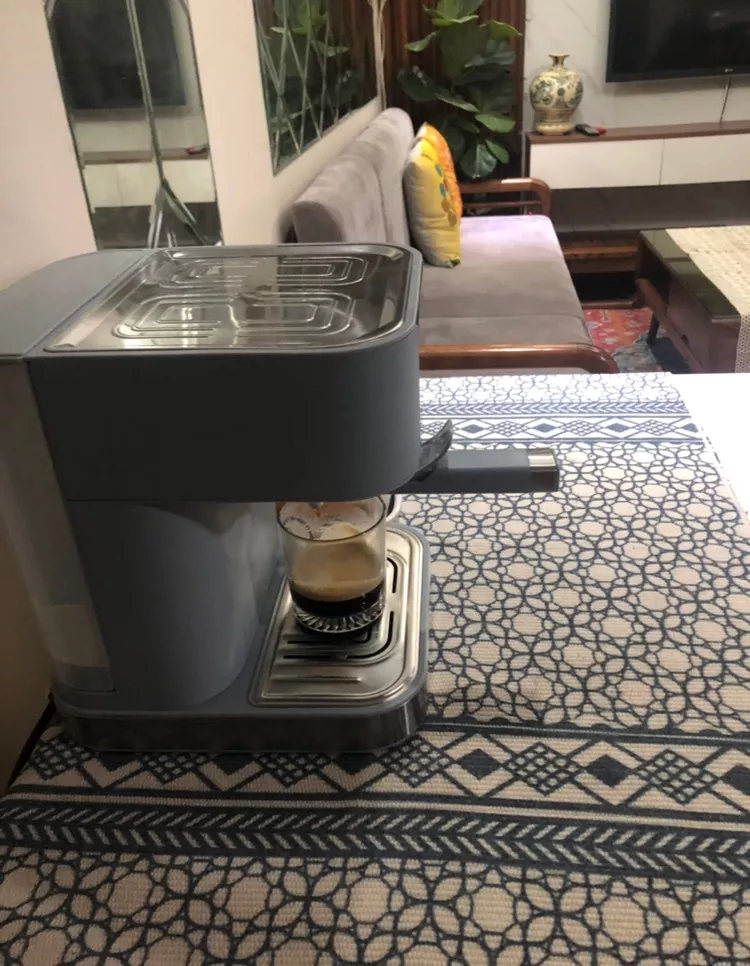 Máy Pha Cà Phê Tự Động Bear CF-B15V1 - Tạo Bọt Sữa Chuyên Nghiệp, Pha Espresso, Cappuccino, Hương Vị Đậm Đà, Dung Tích 1.5L