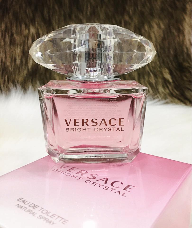 Nước Hoa Versace Bright Crystal EDT - Hương Thơm Ngọt Ngào Dịu Dàng Cho Phái Đẹp - Sản Phẩm Cao Cấp Chính Hãng