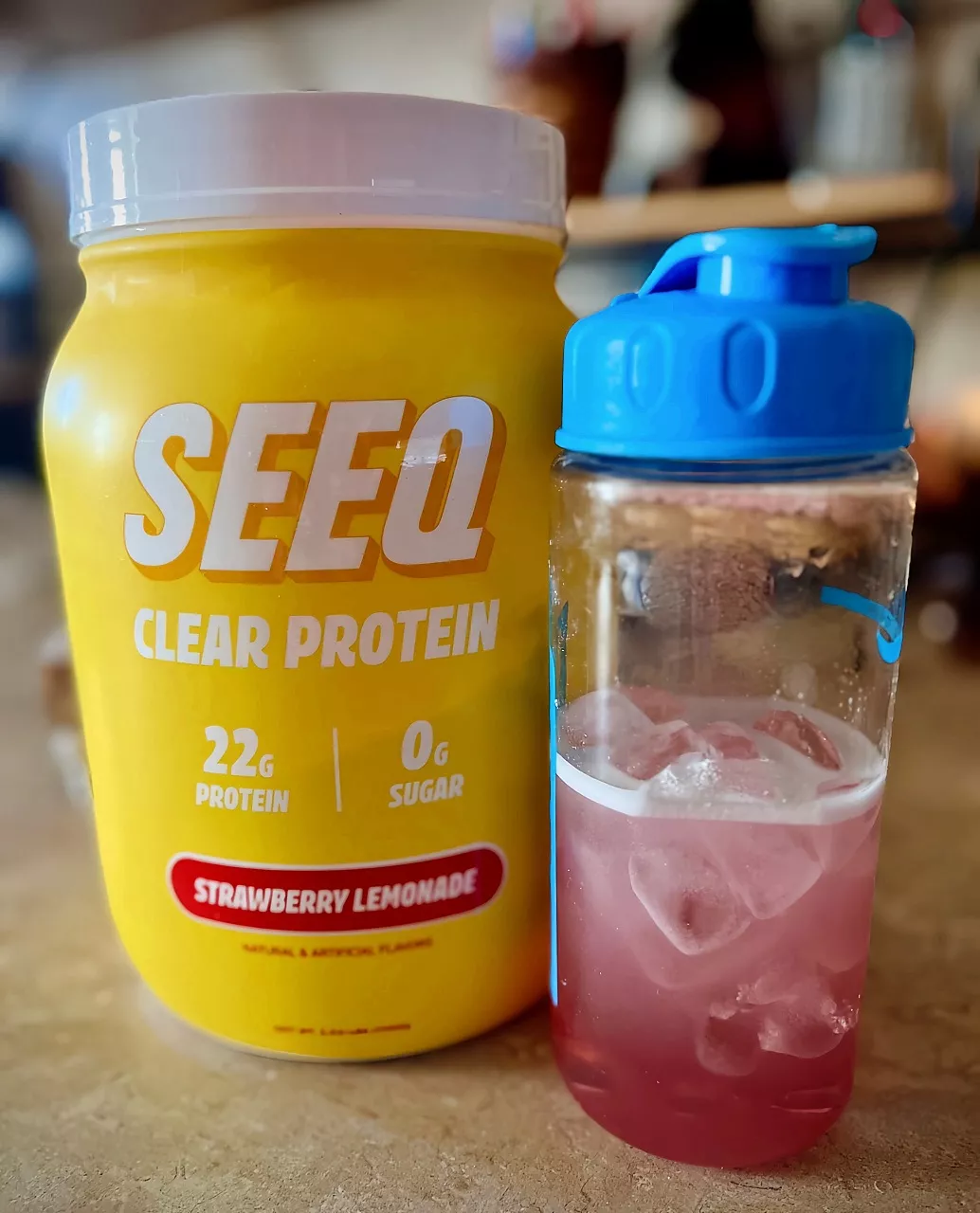 Bột Whey Protein Isolate SEEQ Clear Protein - Hương Vị Trái Cây Tươi Mát, Chất Lượng Cao, Thích Hợp Khi Tập Luyện, 700g