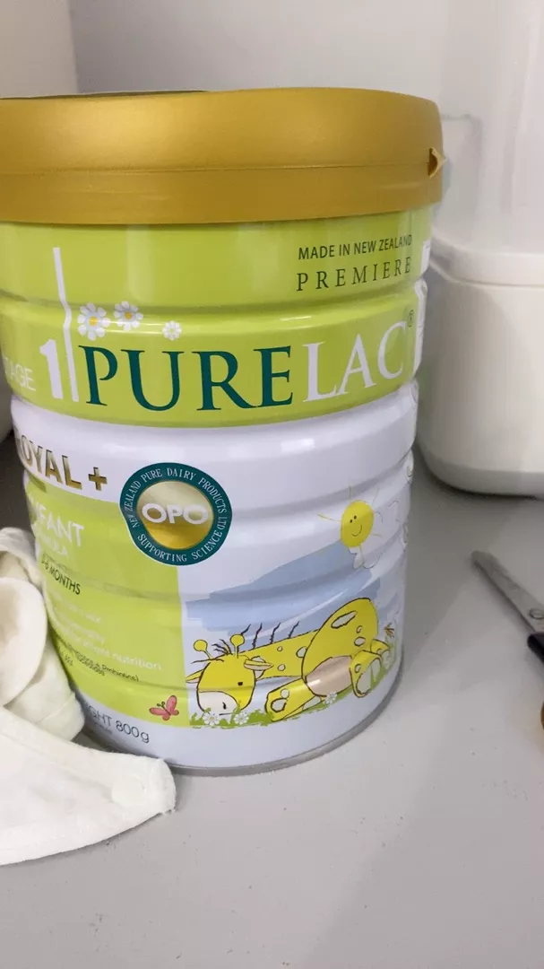 Sữa bột Purelac 1 cho bé từ 0-6 tháng tuổi - Dinh dưỡng đầy đủ, phát triển toàn diện, sản xuất tại New Zealand, hộp 800g.