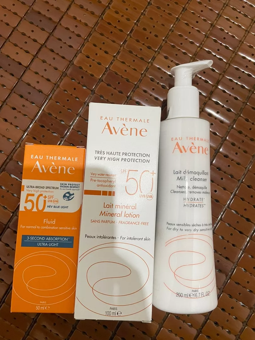 Sữa Rửa Mặt Tẩy Trang Avene Milk Cleanser 200ml Cho Da Khô, Nhạy Cảm - Dịu Nhẹ, Không Chất Tẩy Rửa, Làm Sạch Tự Nhiên