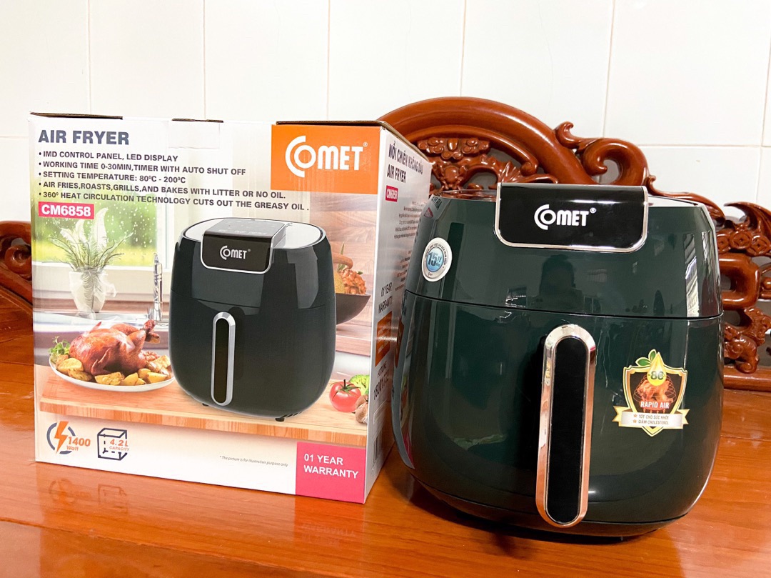 Nồi Chiên Không Dầu Comet CM6858 4.2L - Màn Hình Cảm Ứng, Công Nghệ Rapid Air Giảm 80% Dầu Mỡ, Dễ Dàng Vệ Sinh, Nấu An Toàn Tốt Cho Sức Khỏe