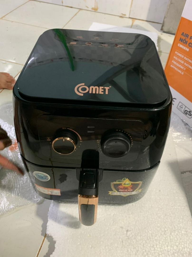 Nồi Chiên Không Dầu Comet CM6856 Dung Tích 8L - Công Nghệ Air Rapid 360 Độ, Chế Biến Nhiều Món Ngon, Tốt Cho Sức Khỏe