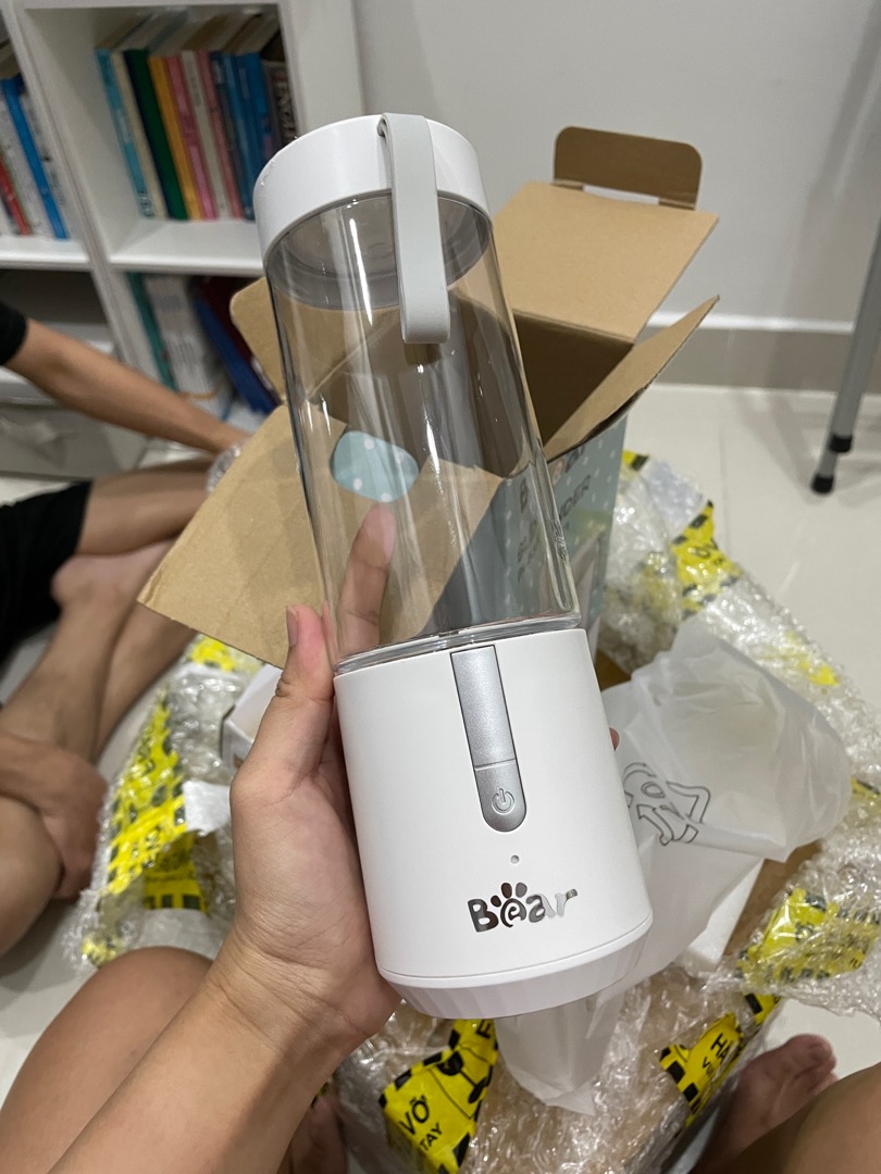 Máy Xay Sinh Tố Cầm Tay Bear BL-B35V1 - Đa Năng, Thiết Kế Hài Hòa, Lưỡi Dao Inox 304, Dung Tích 350ml, Tiện Lợi Mang Đi