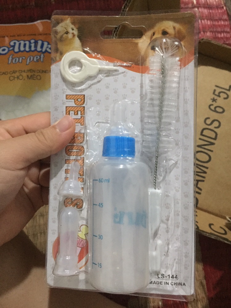 Bình Ti Sữa Dành Cho Chó Mèo Sơ Sinh - Thiết Kế Núm Ti Mềm Mại, 150ml/60ml, Dụng Cụ Ăn Uống Cho Thú Cưng An Toàn, Dễ Dàng Sử Dụng