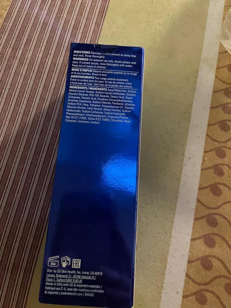 Sữa Rửa Mặt ZO Skin Health Hydrating Cleanser 200ml - Dưỡng Ẩm Cho Da Khô, Nhạy Cảm, Làm Sạch Mềm Mại, Sản Phẩm Mỹ