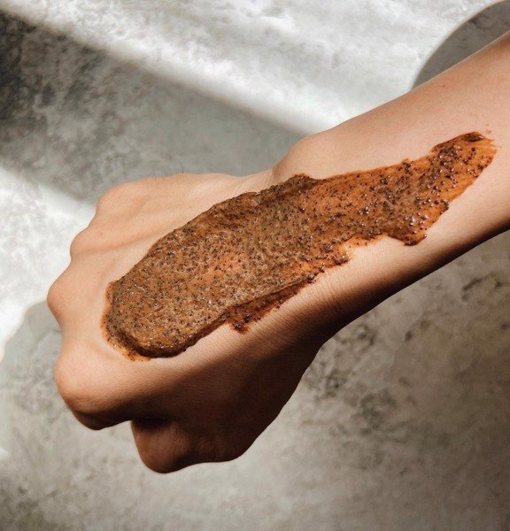 Tẩy Da Chết Cocoon Dak Lak Coffee Body Polish 200ml - Giúp Làm Sạch Da, Mịn Màng, Dưỡng Ẩm Từ Hạt Cà Phê Ca Cao Chính Hãng
