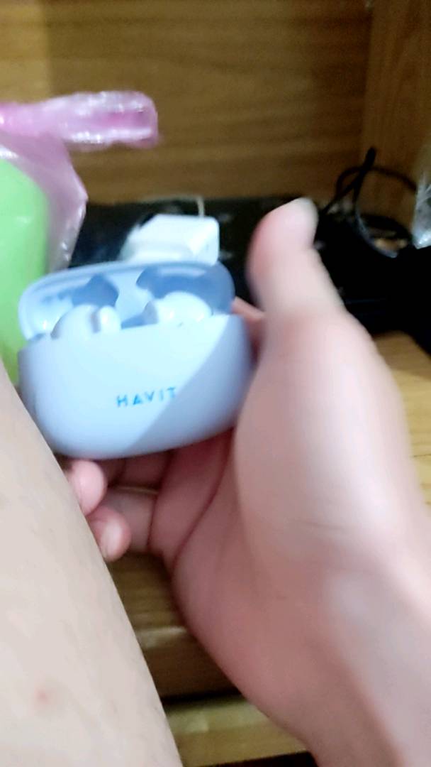 Tai Nghe Bluetooth Havit TW 967 - Thiết Kế Công Thái Học Thời Trang, Âm Thanh Chân Thực, Thời Gian Nghe Lên Đến 5 Giờ