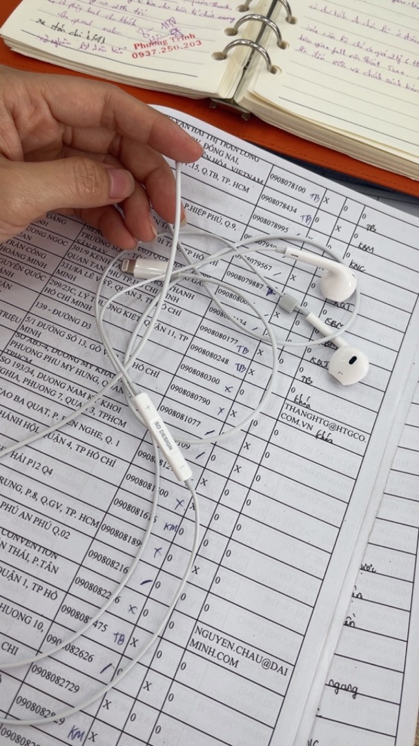 Tai nghe Bluetooth SD Design H8 - Dây nhét tai êm ái, âm thanh sống động và bass mạnh mẽ, kết nối lightning cho iPhone