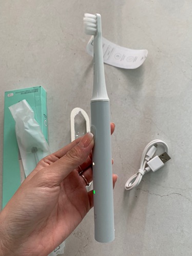 Bàn Chải Đánh Răng Điện Xiaomi Mijia T100 Chống Nước IPX7 - Thiết Kế Thông Minh với 2 Chế Độ Làm Sạch và Thời Gian Sử Dụng Lên Đến 30 Ngày